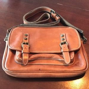 Patricia Nash vintage crossbody bag!